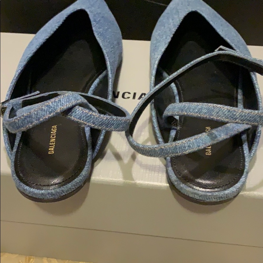 Balenciaga Ankle strap denim flats - Picture 2 of 4